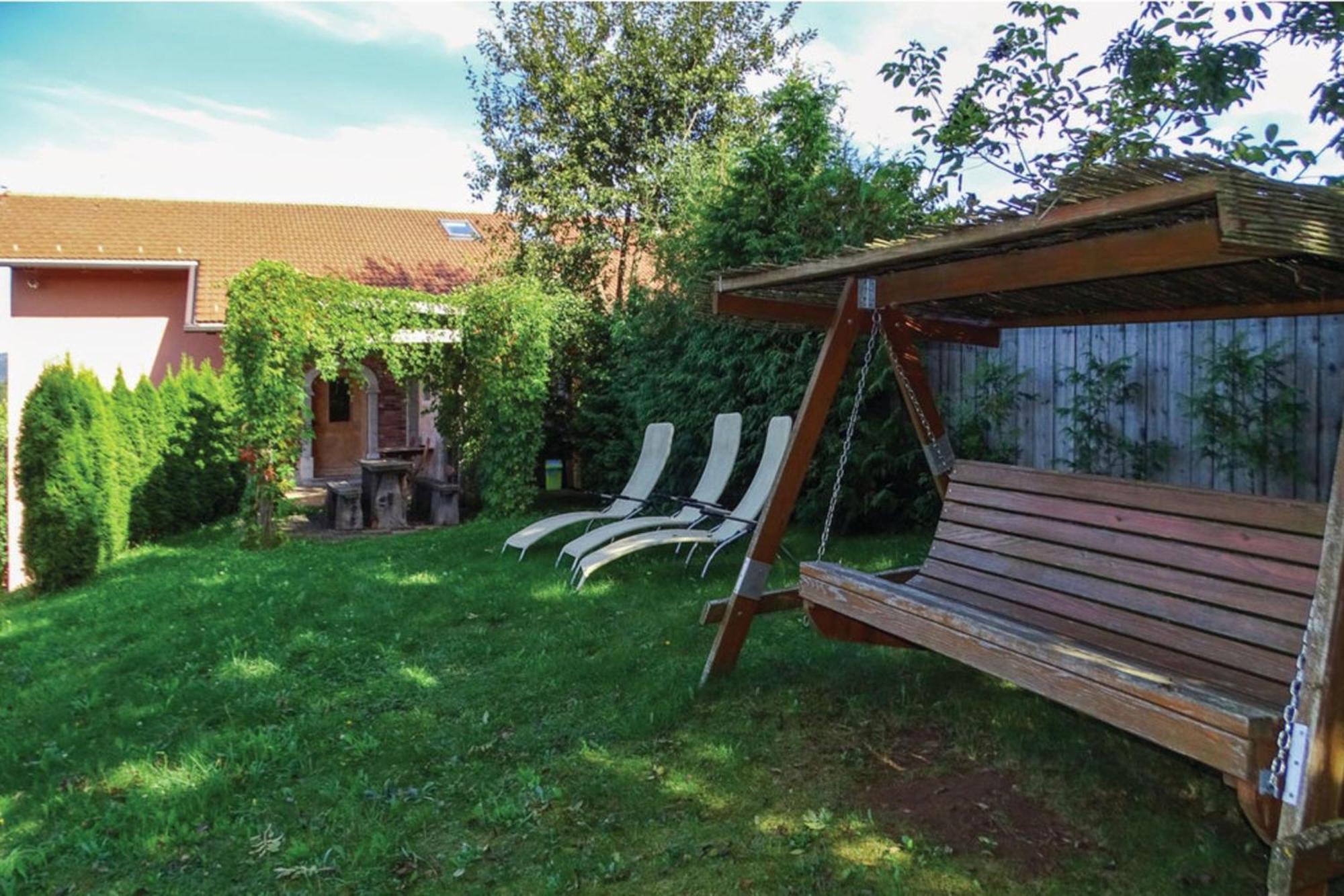 House Na Meji With Sauna - Happy Rentals Півка Екстер'єр фото
