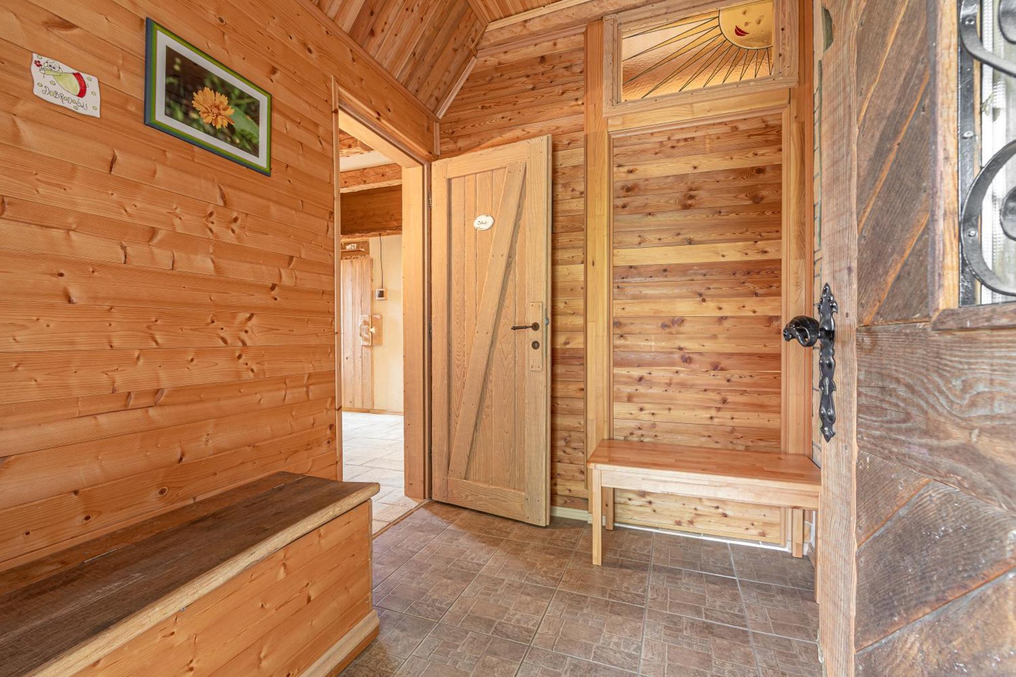 House Na Meji With Sauna - Happy Rentals Півка Екстер'єр фото