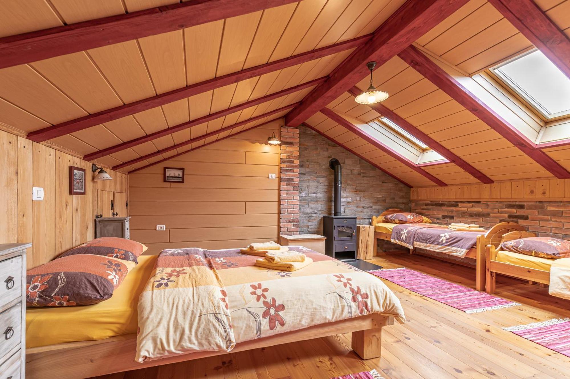 House Na Meji With Sauna - Happy Rentals Півка Екстер'єр фото